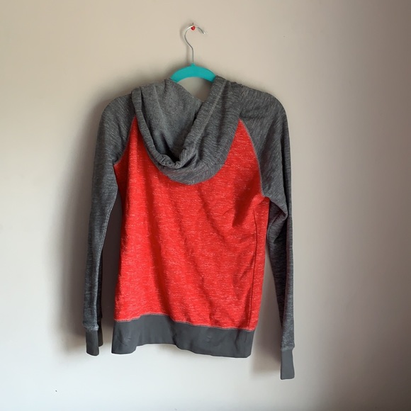 Men’s Hoodie with Toronto Raptors logo - Picture 2 of 2